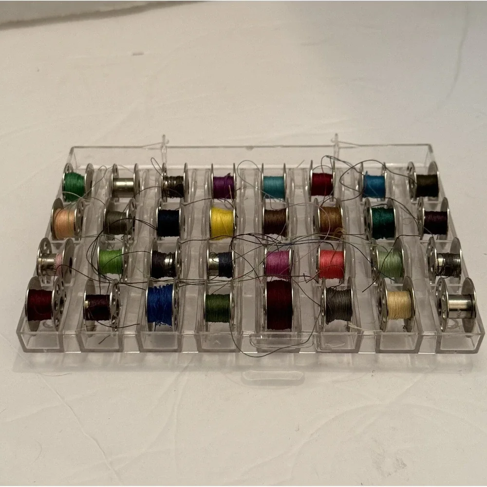 Vtg Sewing Machine Metal Bobbins 7 Hole Most w/Previous Thread Lot of 32 - Picture 8 of 8